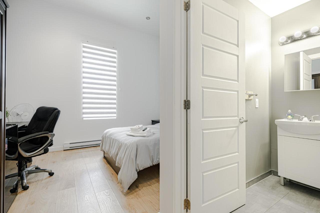 Homa Homestay Hotel By Olympic Stadium Montreal Auberge-Hostel Esterno foto