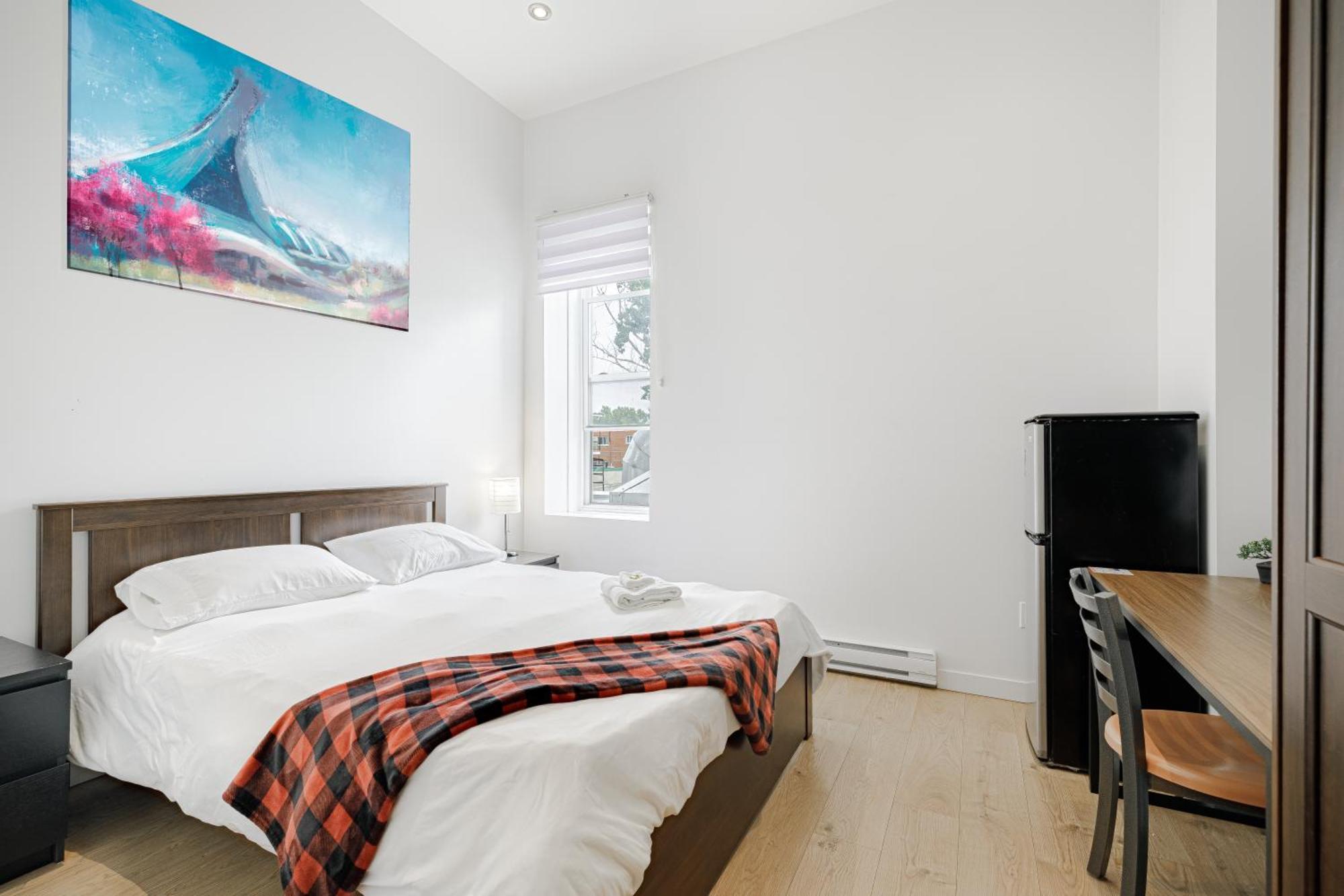 Homa Homestay Hotel By Olympic Stadium Montreal Auberge-Hostel Esterno foto